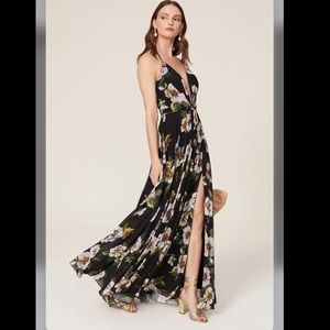 FAVIANA Black Floral V-Neck maxi dress